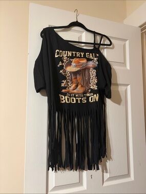 Country Gal Black Fringe Graphic Crop Top